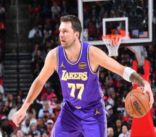 个月亚马尔,跻身联赛百,场最年轻球,大赢家足球比分网,体育官网,平台入口,足球比分,即时比分,比分直播